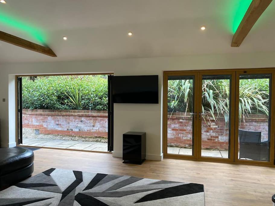 Appartement Stansted Airport Luxury Annexe With Parking. à Birchanger Extérieur photo
