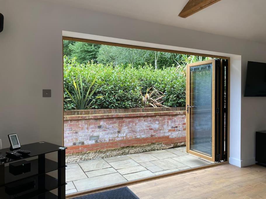 Appartement Stansted Airport Luxury Annexe With Parking. à Birchanger Extérieur photo