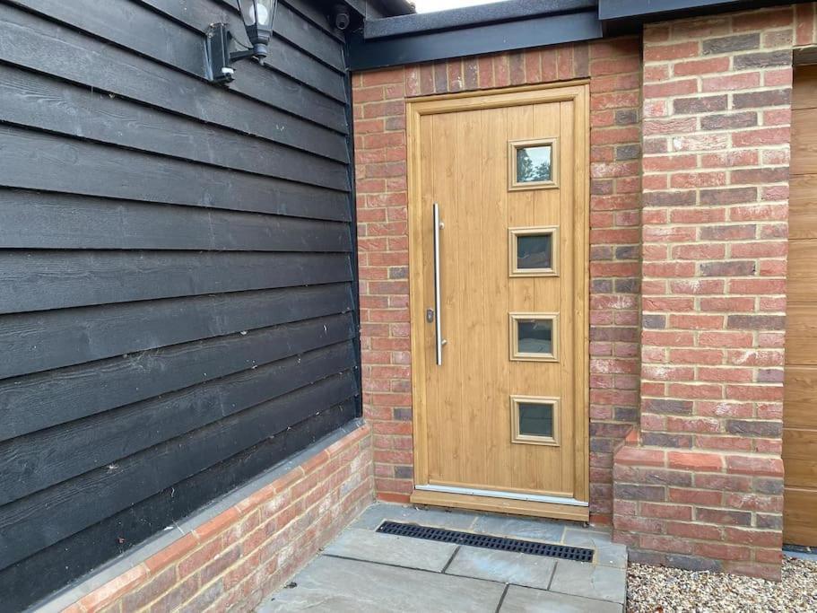 Appartement Stansted Airport Luxury Annexe With Parking. à Birchanger Extérieur photo